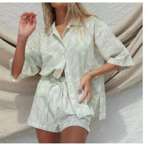 Stone Fox Wear 100% Linen Zenni Shirt Women Size M/L Green Button Up Hand Dyed